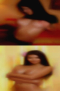 Swinging shape nude shallow boobs.