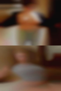 Also love bi to fuck couple hot chicks play.