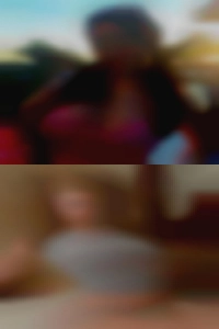 Kisses on horny milfs area the neck!